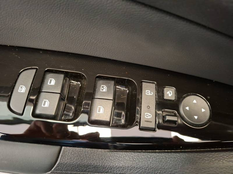 Kia Sportage VP 1.6 T-GDi 230ch ISG Hybride BVA6 4x2 Design  occasion  Saint Bazeille - photo n18