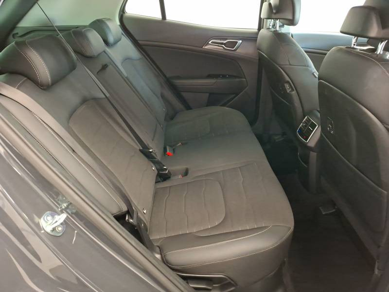 Kia Sportage VP 1.6 T-GDi 230ch ISG Hybride BVA6 4x2 Design  occasion  Saint Bazeille - photo n12