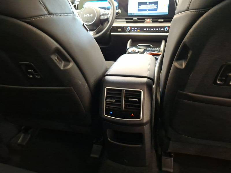 Kia Sportage VP 1.6 T-GDi 230ch ISG Hybride BVA6 4x2 Design  occasion  Saint Bazeille - photo n13