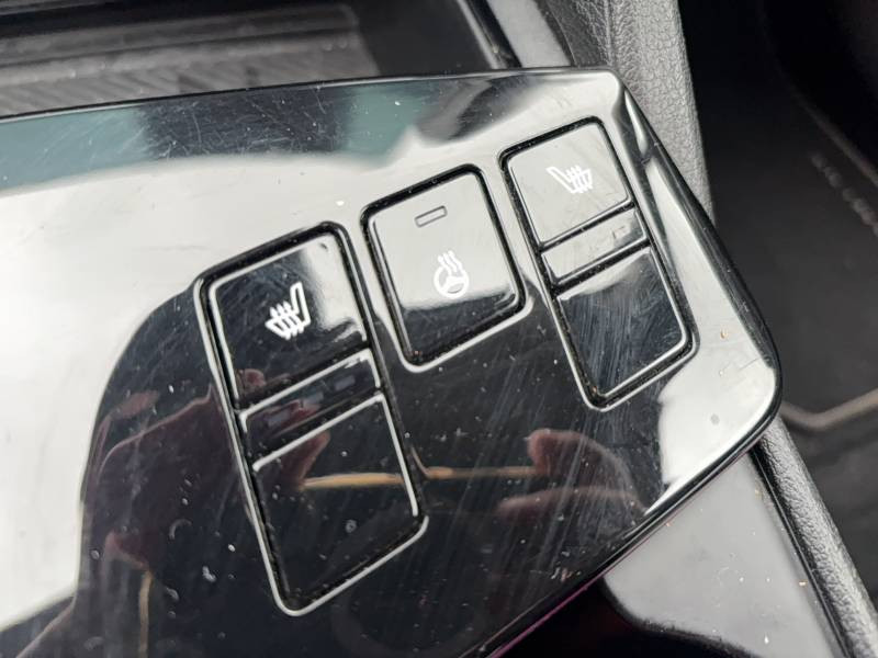 Kia Sportage VP 1.6 T-GDi 230ch ISG Hybride BVA6 4x2 Design  occasion � Villenave-d'Ornon - photo n�19