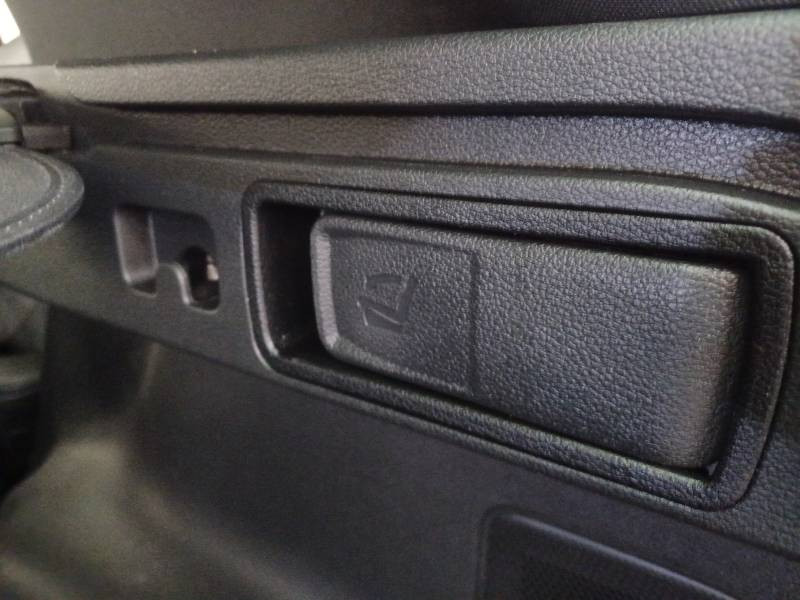 Kia Sportage VP 1.6 T-GDi 230ch ISG Hybride BVA6 4x2 GT Line Premium Busi  occasion � Villenave-d'Ornon - photo n�18