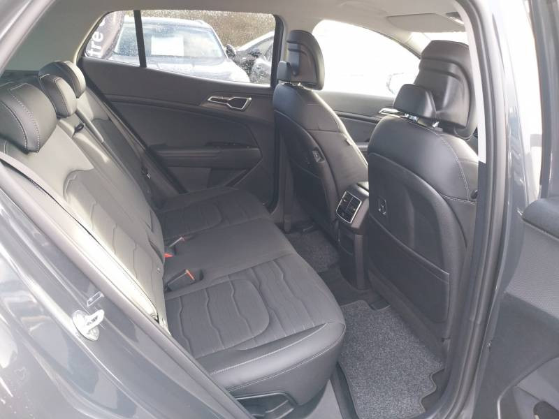 Kia Sportage VP 1.6 T-GDi 265ch ISG Hybride Rechargeable BVA6 4x4 Design  occasion � La Teste-de-Buch - photo n�13