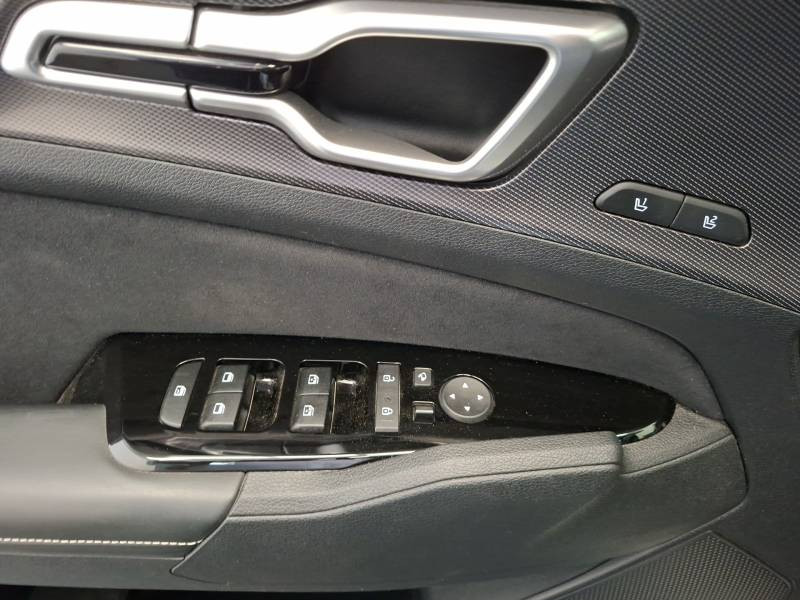 Kia Sportage VP 1.6 T-GDi 265ch ISG Hybride Rechargeable BVA6 4x4 GT Line  occasion  Bo - photo n19