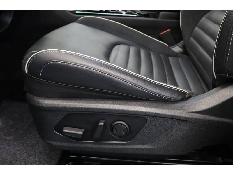 Kia Sportage VP 1.6 T-GDi 265ch ISG Hybride Rechargeable BVA6 4x4 GT Line  occasion  LONS - photo n20