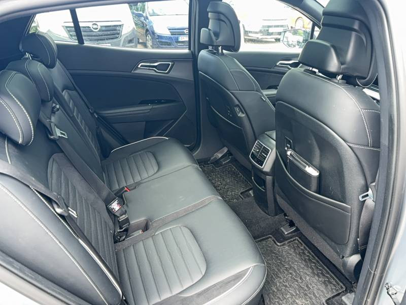 Kia Sportage VP 1.6 T-GDi 265ch ISG Hybride Rechargeable BVA6 4x4 GT Line 2022 - photo n°13 Kia Sportage VP 1.6 T-GDi 265ch ISG Hybride Rechargeable BVA6 4x4 GT Line  occasion à La Teste-de-Buch - photo n°13