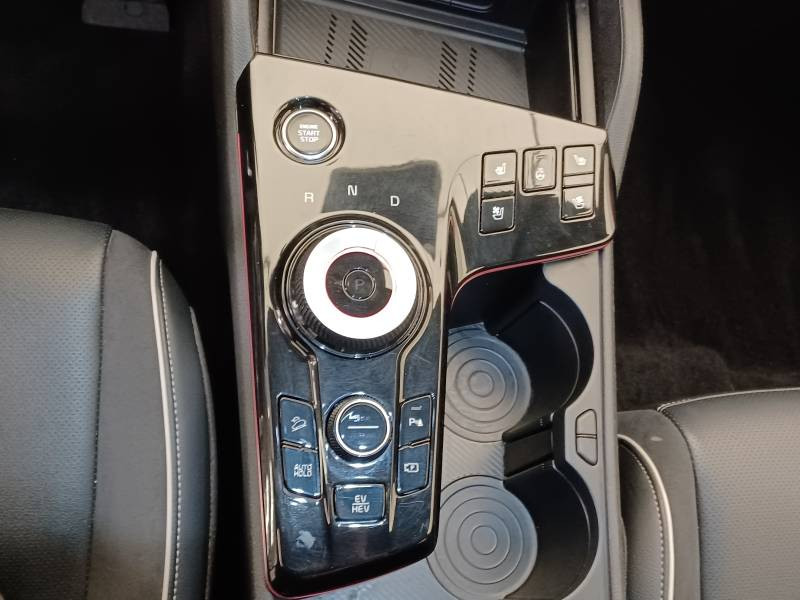 Kia Sportage VP 1.6 T-GDi 265ch ISG Hybride Rechargeable BVA6 4x4 GT Line  occasion  Villenave-d'Ornon - photo n15