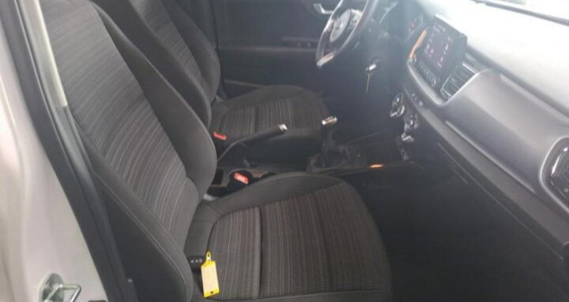 Kia Stonic 1.0 T-GDi 100 ACTIVE 2021 - photo n°4 Kia Stonic 1.0 T-GDi 100 ACTIVE  occasion à CHANAS - photo n°4