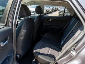 Kia Stonic 1.0 T-GDi 100 ch BVM  occasion  Beaupuy - photo n7