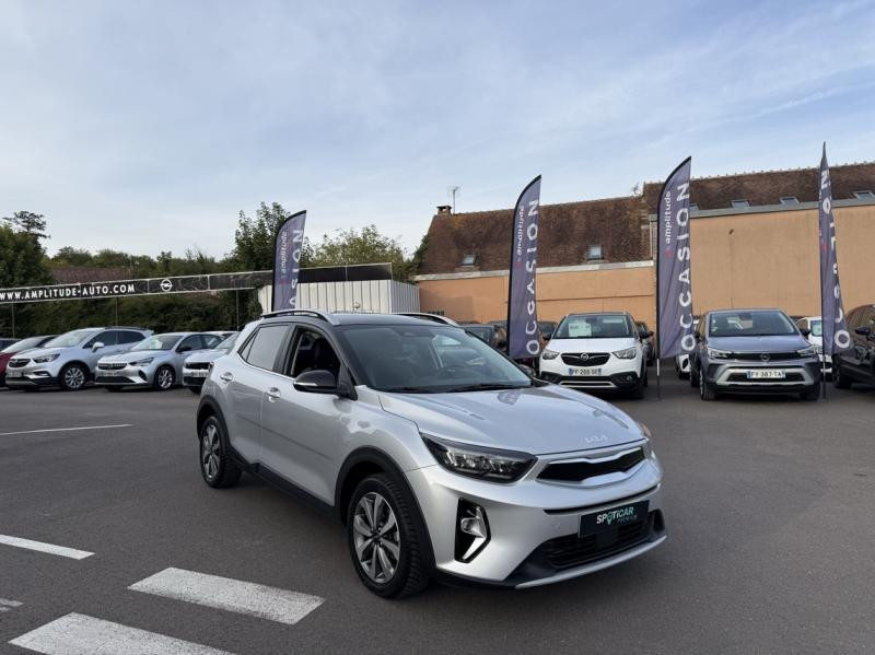 Kia Stonic 1.0 T-GDi 100ch Blue Edition 2022 - photo n°3 Kia Stonic 1.0 T-GDi 100ch Blue Edition  occasion à Auxerre - photo n°3