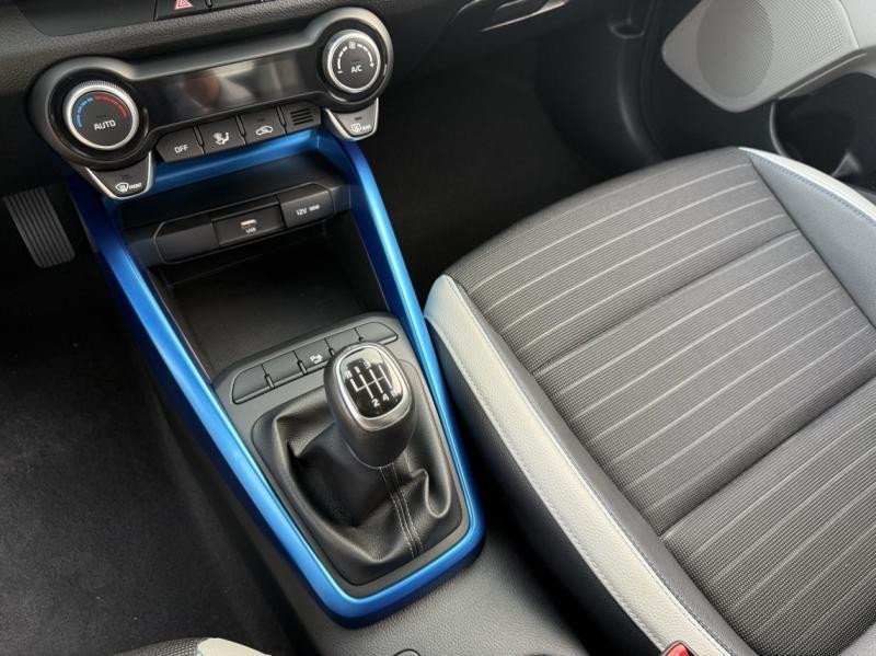 Kia Stonic 1.0 T-GDi 100ch Blue Edition 2022 - photo n°19 Kia Stonic 1.0 T-GDi 100ch Blue Edition  occasion à Auxerre - photo n°19