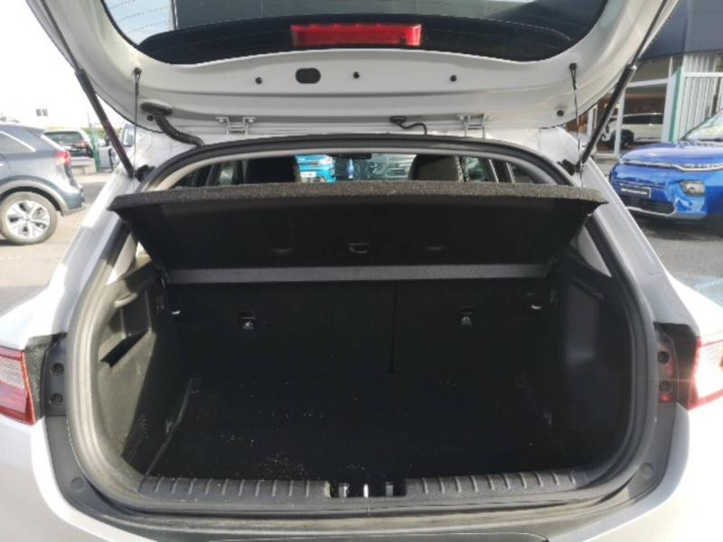 Kia Stonic 1.0 T-GDi 100ch GT Line DCT7 2022 - photo n°13 Kia Stonic 1.0 T-GDi 100ch GT Line DCT7  occasion à Saint-Maximin - photo n°13