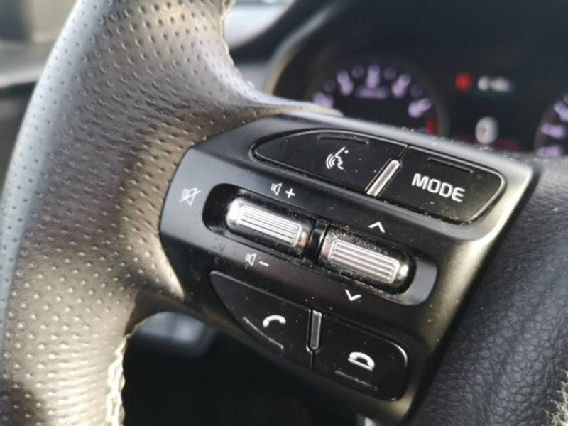 Kia Stonic 1.0 T-GDi 100ch GT Line DCT7 2022 - photo n°19 Kia Stonic 1.0 T-GDi 100ch GT Line DCT7  occasion à Saint-Maximin - photo n°19