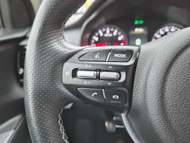 Kia Stonic 1.0 T-GDi 100ch GT Line Premium  occasion � Vert-Saint-Denis - photo n�18
