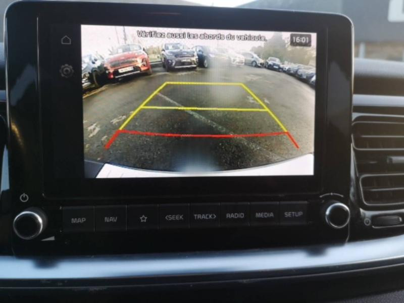 Kia Stonic 1.0 T-GDi 100ch MHEV Launch Edition iBVM6  occasion � Saint-Maximin - photo n�17