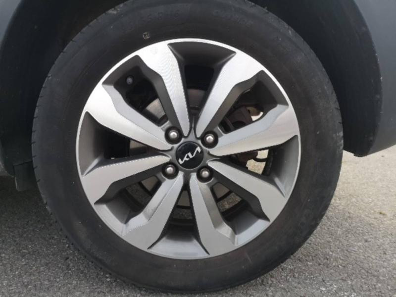 Kia Stonic 1.0 T-GDi 120 ch MHEV Active Business DCT7 2022 - photo n°10 Kia Stonic 1.0 T-GDi 120 ch MHEV Active Business DCT7  occasion à Saint-Maximin - photo n°10
