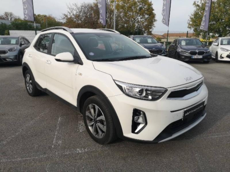 Kia Stonic 1.0 T-GDi 120 ch MHEV Active Business DCT7 2022 - photo n°3 Kia Stonic 1.0 T-GDi 120 ch MHEV Active Business DCT7  occasion à Saint-Maximin - photo n°3