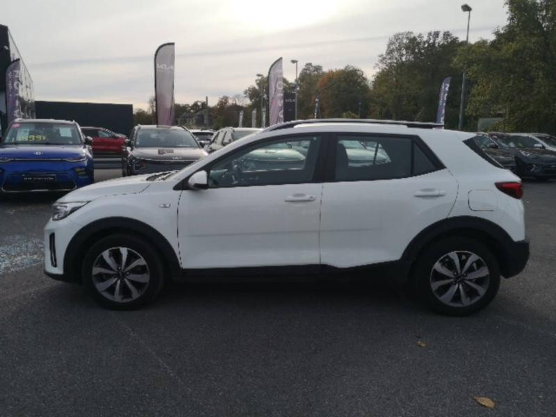 Kia Stonic 1.0 T-GDi 120 ch MHEV Active Business DCT7 2022 - photo n°8 Kia Stonic 1.0 T-GDi 120 ch MHEV Active Business DCT7  occasion à Saint-Maximin - photo n°8