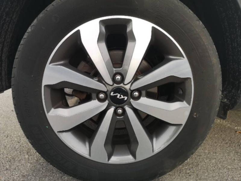 Kia Stonic 1.0 T-GDi 120 ch MHEV Active Business DCT7 2022 - photo n°11 Kia Stonic 1.0 T-GDi 120 ch MHEV Active Business DCT7  occasion à Saint-Maximin - photo n°11