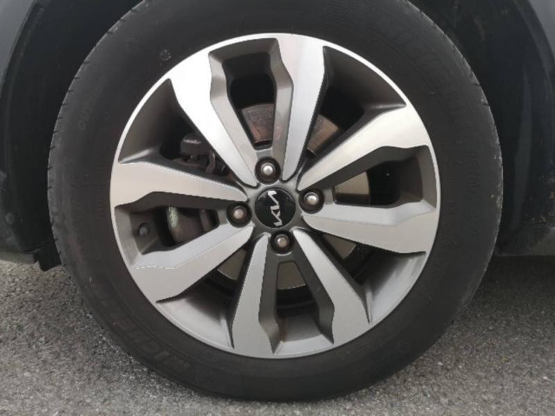 Kia Stonic 1.0 T-GDi 120 ch MHEV Active Business DCT7 2022 - photo n°9 Kia Stonic 1.0 T-GDi 120 ch MHEV Active Business DCT7  occasion à Saint-Maximin - photo n°9