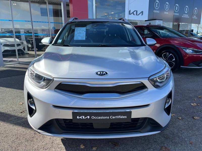 Kia Stonic 1.0 T-GDi 120ch ISG Premium DCT7 Euro6d-T 2020 - photo n°2 Kia Stonic 1.0 T-GDi 120ch ISG Premium DCT7 Euro6d-T  occasion à Barberey-Saint-Sulpice - photo n°2