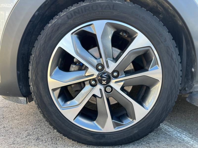 Kia Stonic 1.0 T-GDi 120ch ISG Premium DCT7 Euro6d-T 2020 - photo n°9 Kia Stonic 1.0 T-GDi 120ch ISG Premium DCT7 Euro6d-T  occasion à Barberey-Saint-Sulpice - photo n°9