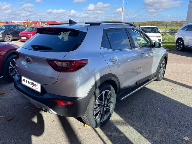 Kia Stonic 1.0 T-GDi 120ch ISG Premium DCT7 Euro6d-T 2020 - photo n°5 Kia Stonic 1.0 T-GDi 120ch ISG Premium DCT7 Euro6d-T  occasion à Barberey-Saint-Sulpice - photo n°5