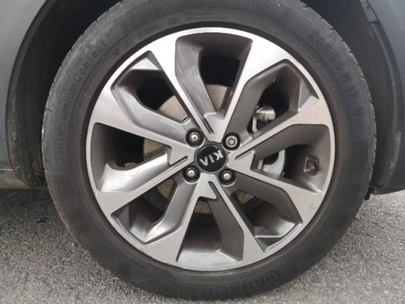 Kia Stonic 1.0 T-GDi 120ch MHEV GT Line iBVM6  occasion  Saint-Maximin - photo n12
