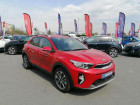 Kia Stonic occasion Rouge année 2021 boite Robotisee Annonce Kia Stonic occasion Essence 1.0 T-GDi 120ch MHEV Premium DCT7 à Saint-Maximin