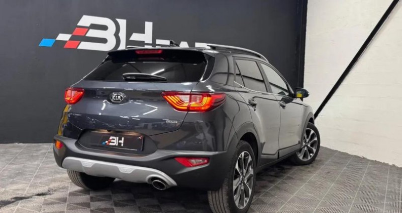 Kia Stonic 1.6 CRDI 115 PREMIUM ISG 2020 - photo n°2 Kia Stonic 1.6 CRDI 115 PREMIUM ISG  occasion à Roanne - photo n°2