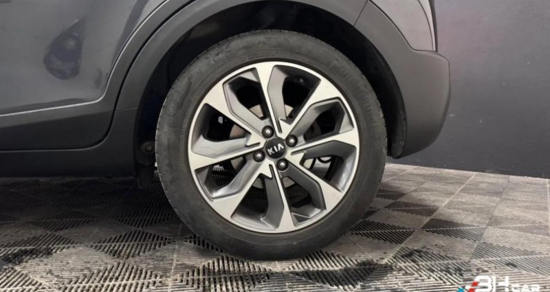 Kia Stonic 1.6 CRDI 115 PREMIUM ISG 2020 - photo n°5 Kia Stonic 1.6 CRDI 115 PREMIUM ISG  occasion à Roanne - photo n°5