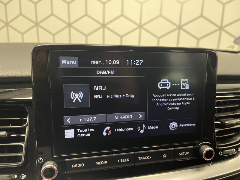 Kia Stonic Stonic 1.0 T-GDi 100 ch BVM6 Active 5p 2022 - photo n°13 Kia Stonic Stonic 1.0 T-GDi 100 ch BVM6 Active 5p  occasion à PERIGUEUX - photo n°13