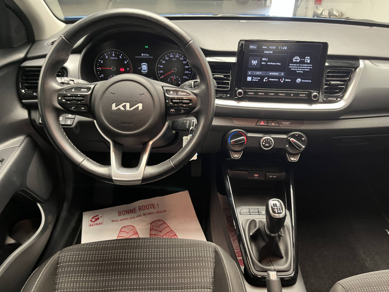 Kia Stonic Stonic 1.0 T-GDi 100 ch BVM6 Active 5p 2022 - photo n°7 Kia Stonic Stonic 1.0 T-GDi 100 ch BVM6 Active 5p  occasion à PERIGUEUX - photo n°7