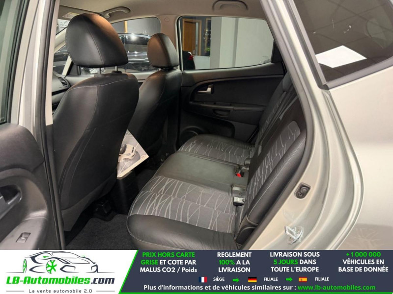 Kia Venga 1.4 CRDi 90 ch  occasion � Beaupuy - photo n�9