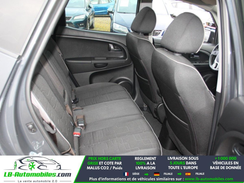 Kia Venga 1.6 125 ch BVA  occasion � Beaupuy - photo n�8