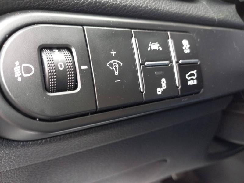 Kia XCeed 1.4 T-GDI 140ch Premium DCT7  occasion  Vert-Saint-Denis - photo n16