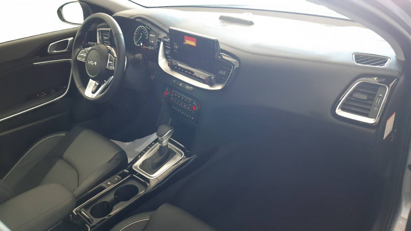Kia XCeed XCeed 1.6 GDi Hybride Rechargeable 141ch DCT6 Premium 5p  occasion à TARBES - photo n°8