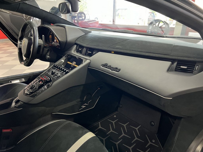 Lamborghini Aventador 6.5 V12 LP 750-4  occasion  Beaupuy - photo n3