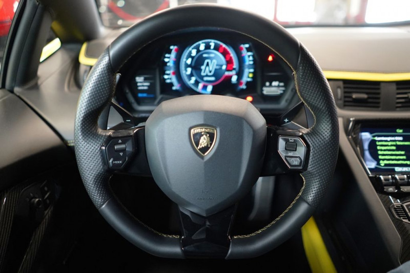 Lamborghini Aventador S 6.5 V12 740  occasion  Beaupuy - photo n6