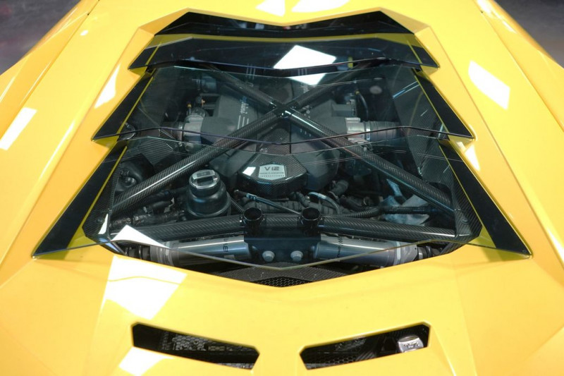 Lamborghini Aventador S 6.5 V12 740  occasion  Beaupuy - photo n8