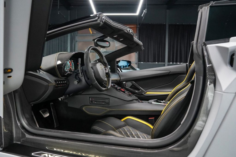 Lamborghini Aventador S 6.5 V12 740  occasion  Beaupuy - photo n3