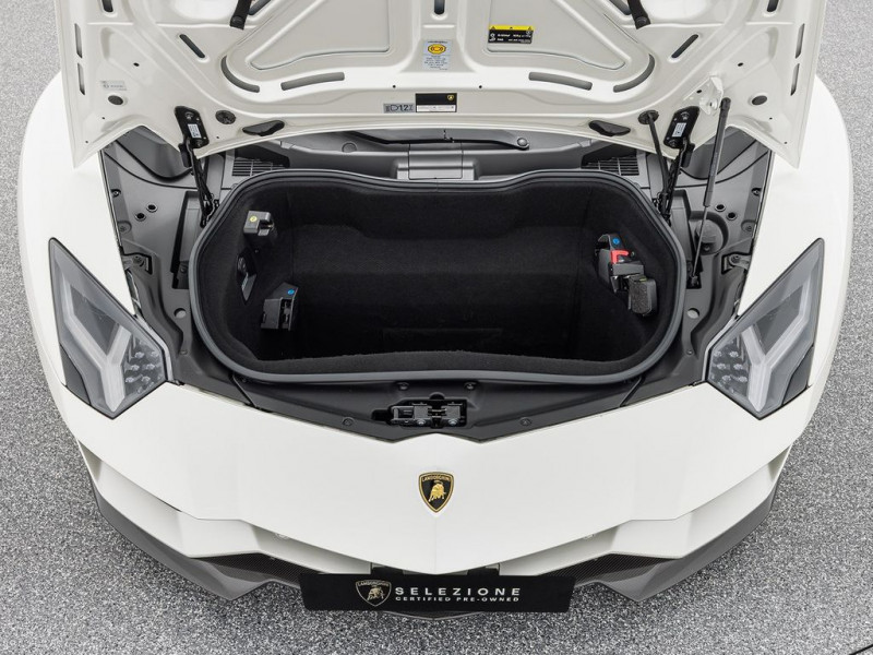 Lamborghini Aventador S 6.5 V12 740  occasion  Beaupuy - photo n7