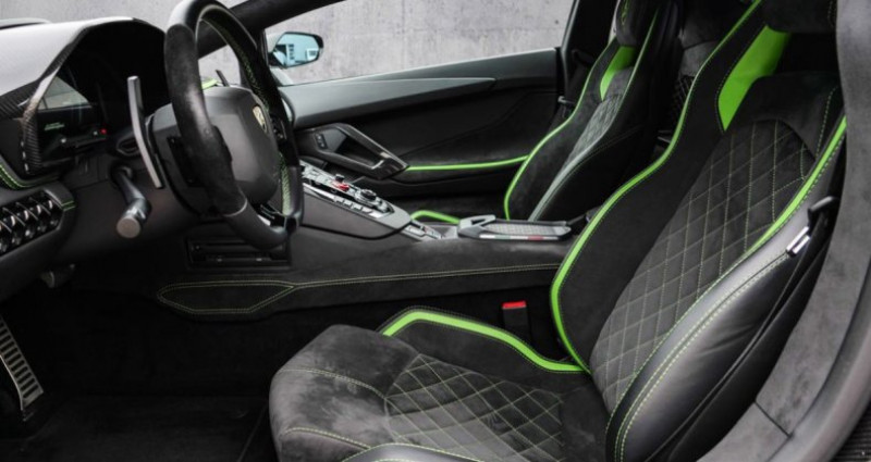 Lamborghini Aventador S coupe Verde Mantis  occasion � Sainte Genevi�ve Des Bois - photo n�4