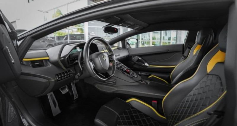 Lamborghini Aventador S LP 740-4 ISR 6.5 V12 / Carbone  occasion à Mudaison - photo n°7