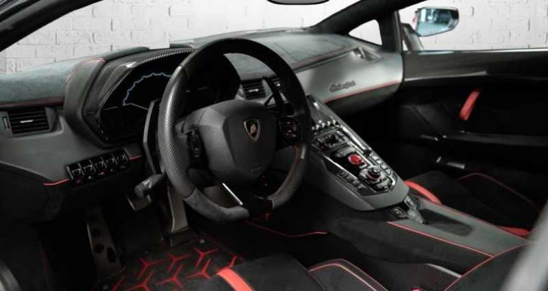 Lamborghini Aventador SV 6.5 V12 LP 750-4 Superveloce 2015 - photo n°6 Lamborghini Aventador SV 6.5 V12 LP 750-4 Superveloce  occasion à Dieudonné - photo n°6