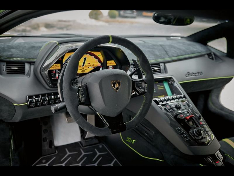 Lamborghini Aventador SV LP 750-4  occasion à BEAUPUY - photo n°2