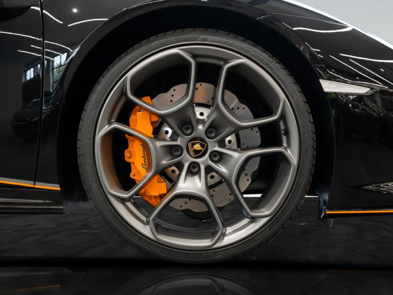 Lamborghini Huracan Evo 5.2 V10 640 4WD LDF7  occasion  Beaupuy - photo n4