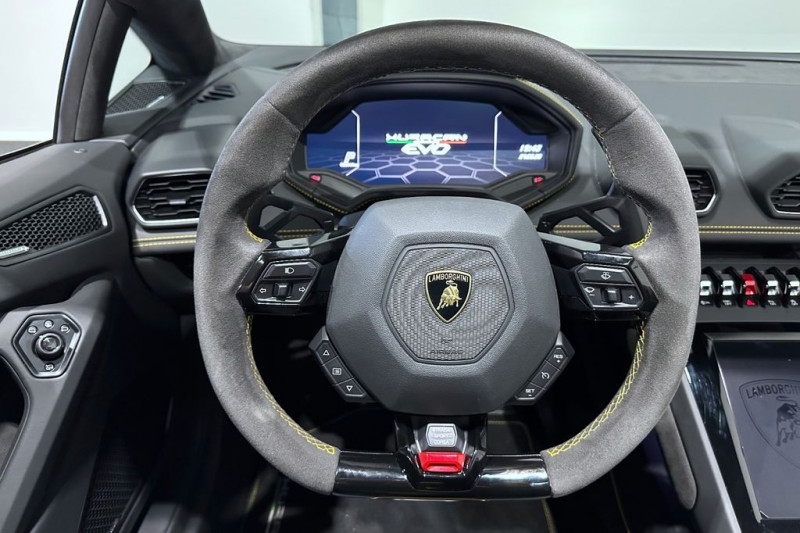 Lamborghini Huracan Evo 5.2 V10 640 4WD LDF7  occasion  Beaupuy - photo n3
