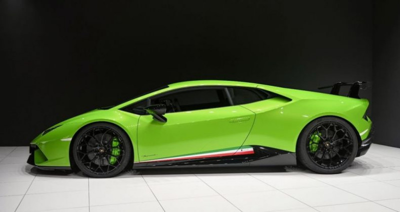 Lamborghini Huracan Huracán Performante Verde Mantis 640 ch 12 999 km  occasion à Vieux Charmont - photo n°4