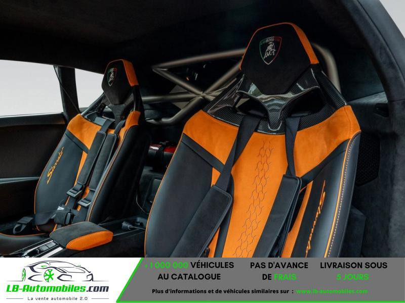 Lamborghini Huracan Sterrato 5.2 V10 610 4WD  occasion  Beaupuy - photo n4
