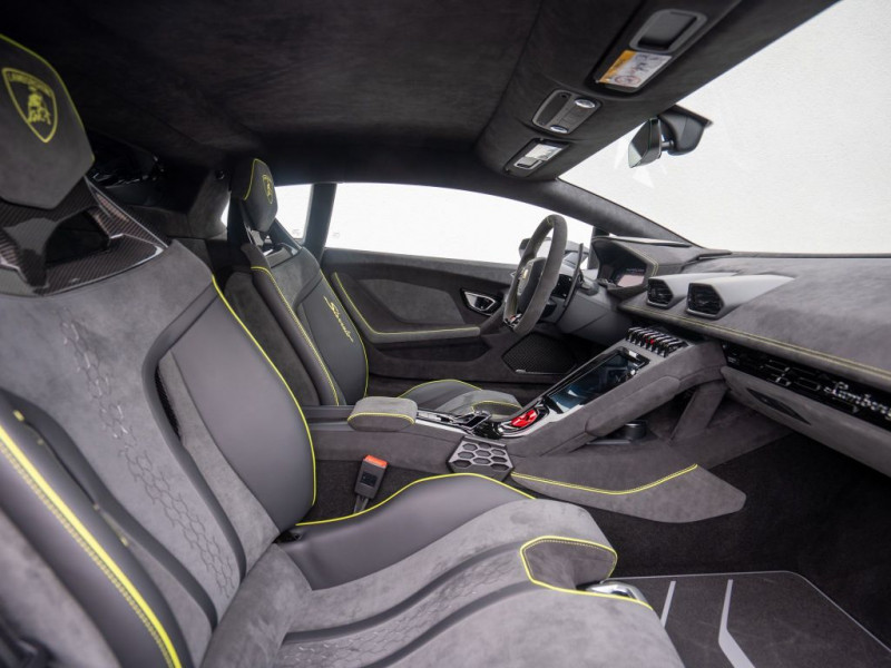 Lamborghini Huracan Sterrato 5.2 V10 610 4WD  occasion  Beaupuy - photo n6